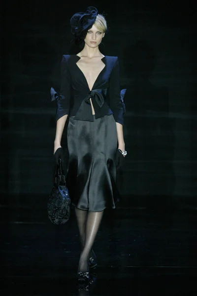 Look 17